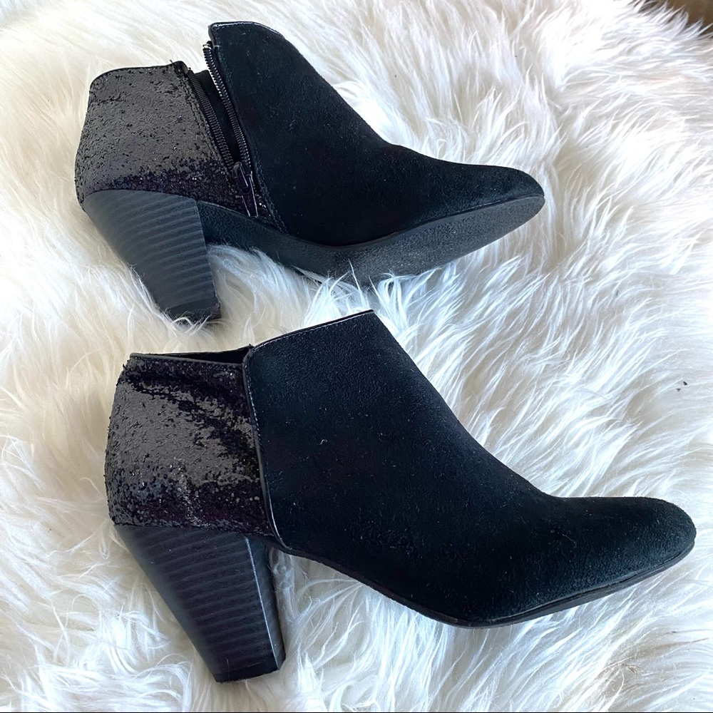 Metaphor leather booties | Size: 8.5